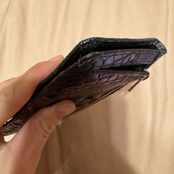 Brahmin Iridescent Crocodile Embossed wallet - Picture 13 of 14